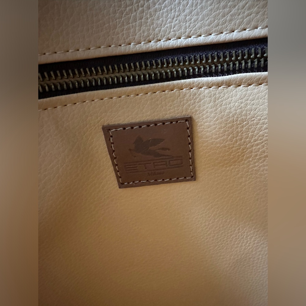 Authentic Extremely Large Etro Leather Shoulder B… - image 4